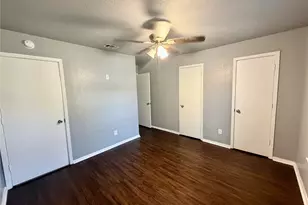 1729 W Doyle St, Granbury, TX 76048 - Photo 15