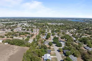 1729 W Doyle St, Granbury, TX 76048 - Photo 39