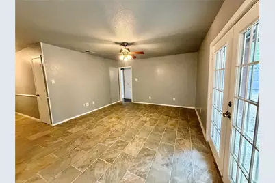 1729 W Doyle Street, Granbury, TX 76048 - Photo 13