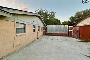 4408 Hunter St, Haltom City, TX 76117 - Photo 7