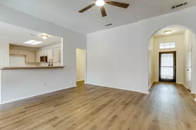 1025 Jessica Drive, Burleson, TX 76028 - Photo 5