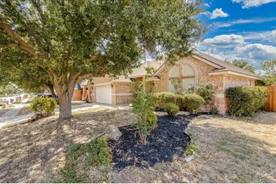 1025 Jessica Drive, Burleson, TX 76028 - Photo 3