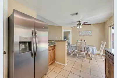 2617 Winslow Drive, Grand Prairie, TX 75052 - Photo 11
