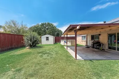 2617 Winslow Drive, Grand Prairie, TX 75052 - Photo 23