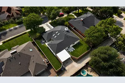 16212 Spring Creek Road, Dallas, TX 75248 - Photo 35