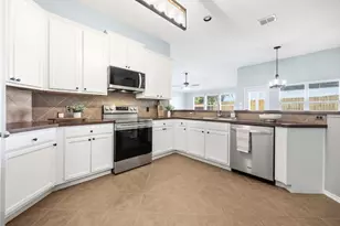 15533 Adlong Dr, Fort Worth, TX 76262 - Photo 3
