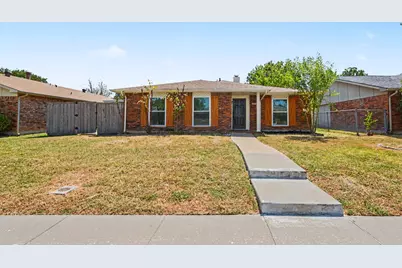 8810 Miami Drive, Rowlett, TX 75088 - Photo 3
