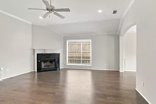 9108 Saranac Trail, Fort Worth, TX 76118 - Photo 7