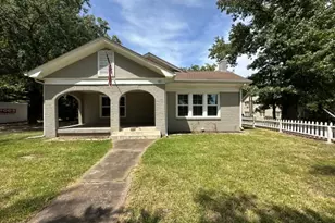 1103 S Broadway Ave, Tyler, TX 75701 - Photo 1