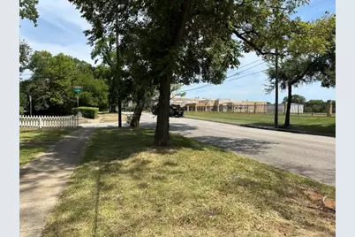 1103 S Broadway Avenue, Tyler, TX 75701 - Photo 7