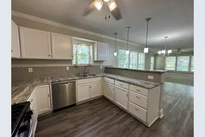 1103 S Broadway Avenue, Tyler, TX 75701 - Photo 11