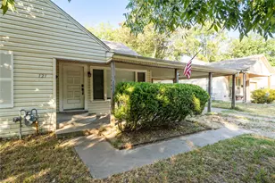 121 W Damon St, Terrell, TX 75160 - Photo 3