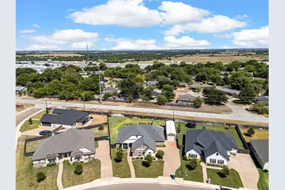 804 Gallant Fox, Hewitt, TX 76643 - Photo 39