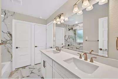 801 Highwoods Trail, Fort Worth, TX 76112 - Photo 25