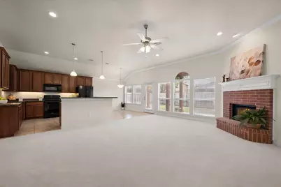 200 Arrowhead Drive, Burleson, TX 76028 - Photo 3