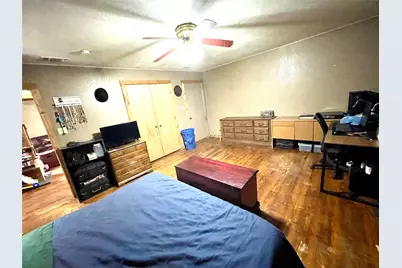 209 N Bowie Street, Jacksboro, TX 76458 - Photo 5