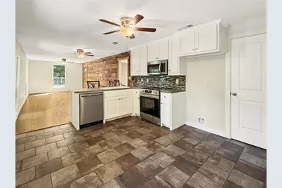 825 W Nelson Street, Denison, TX 75020 - Photo 7