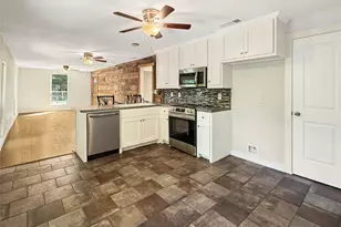 825 W Nelson St, Denison, TX 75020 - Photo 7