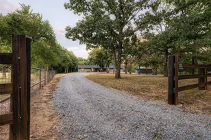 230 Frosty Holw Rd, Denison, TX 75021 - Photo 3