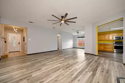 509 Birch Street, Crowley, TX 76036 - Photo 5