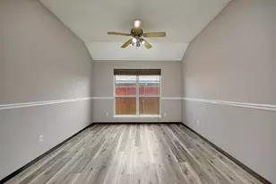 509 Birch St, Crowley, TX 76036 - Photo 27