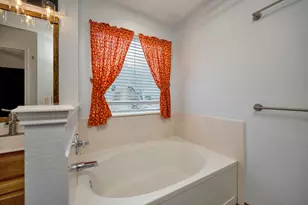 509 Birch St, Crowley, TX 76036 - Photo 19