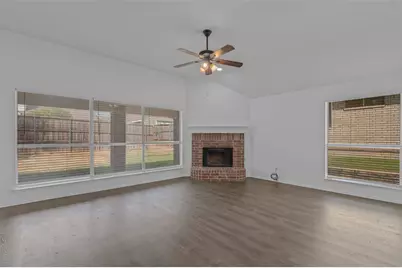 2809 Hollow Ridge Drive, Denton, TX 76210 - Photo 11
