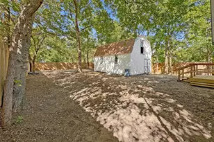 825 W Nelson St, Denison, TX 75020 - Photo 27