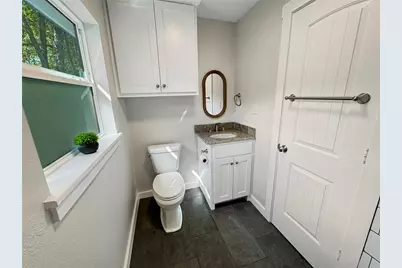825 W Nelson Street, Denison, TX 75020 - Photo 17