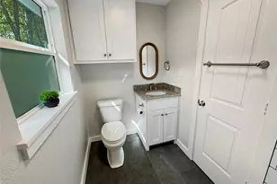 825 W Nelson St, Denison, TX 75020 - Photo 17