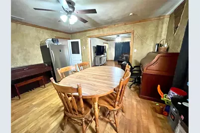 209 N Bowie Street, Jacksboro, TX 76458 - Photo 5