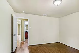 10035 Woodgrove Dr, Dallas, TX 75218 - Photo 25