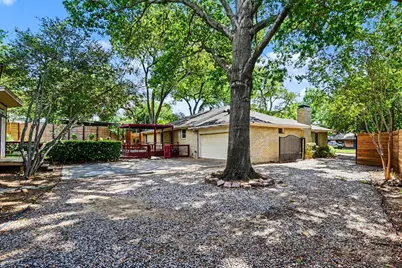 10035 Woodgrove Drive, Dallas, TX 75218 - Photo 7