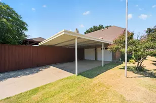 2914 Baron Dr, Garland, TX 75040 - Photo 33