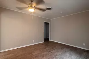 8445 Tackett St, Dallas, TX 75217 - Photo 5