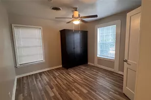 8445 Tackett St, Dallas, TX 75217 - Photo 11