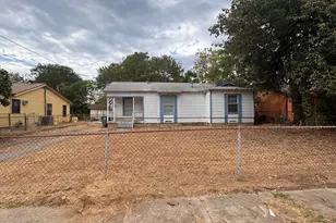 8445 Tackett St, Dallas, TX 75217 - Photo 3