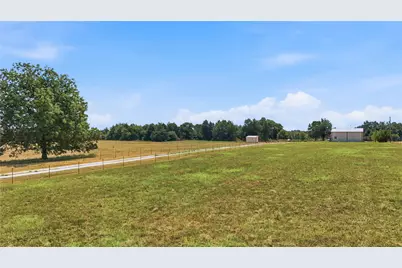 664 Earl Road, Sadler, TX 76264 - Photo 3