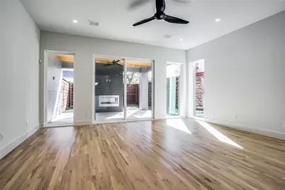 4714 Manett Street, Dallas, TX 75204 - Photo 9