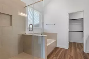 2900 Long Slope Rd, Arlington, TX 76001 - Photo 17