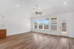 2900 Long Slope Rd, Arlington, TX 76001 - Photo 9