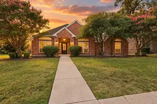 812 Fall Dr, Allen, TX 75002 - Photo 1
