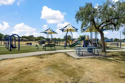 1012 Foxglove Drive, Carrollton, TX 75007 - Photo 19