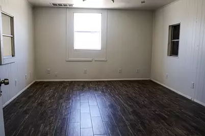 1806 N Main Street, Weatherford, TX 76085 - Photo 9