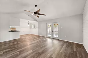 316 NW Summercrest Blvd, Burleson, TX 76028 - Photo 5