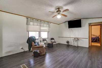 201 Brazos Harbor Drive, Granbury, TX 76048 - Photo 15