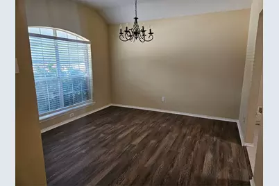 1237 Denise Court, Lewisville, TX 75067 - Photo 9