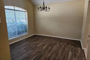 1237 Denise Ct, Lewisville, TX 75067 - Photo 9