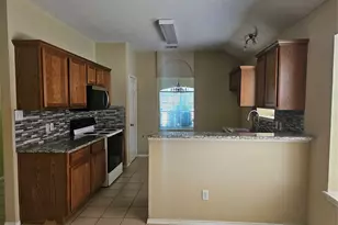 1237 Denise Ct, Lewisville, TX 75067 - Photo 5