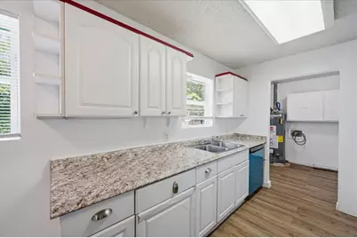 104 Parker Street, Italy, TX 76651 - Photo 11